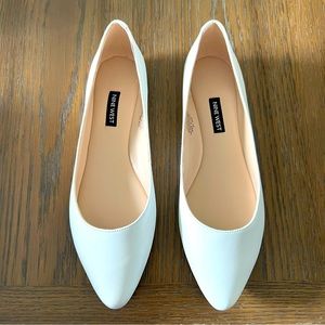 Nine West Speakup Almond Toe Leather Flats - Size 8 - White - New with Box